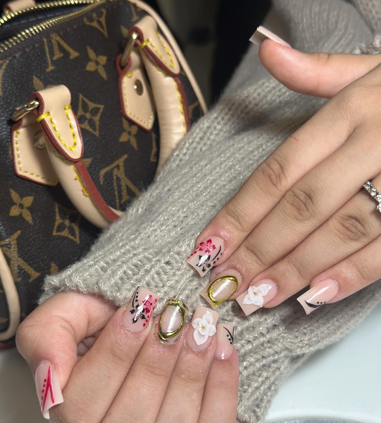 Luxe & Charms